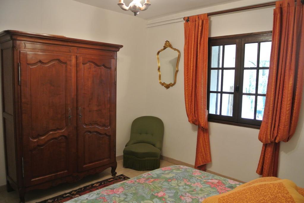 Bed and Breakfast St Alex - la rouviere Saint-Alexandre Zimmer foto